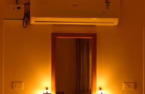 Kalanivasal Hotel | Ess Pe Inn