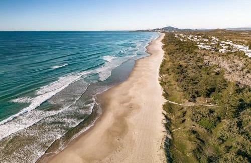 Peregian Beach House | Essence Peregian Beach Resort - Wallum 4 Bedroom Luxury Home