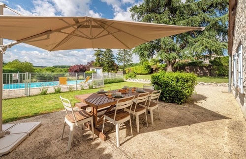Trentels House | Establou gîte for 8 to 10 people with private pool