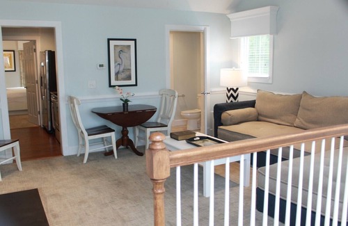 Lackey House | Estat - 1BR Unit 1
