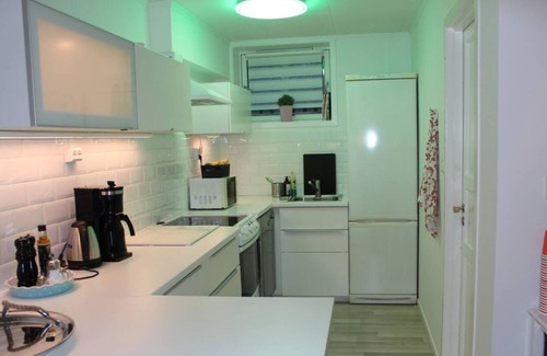 Lund House | Et Koselig og Sentralt Townhouse med en Idyllisk Lille Hage for 2-5 Pers