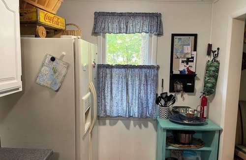 Checotah House | Eufaula Lake front access w/wraparound deck and spectacular views! Pet friendly!