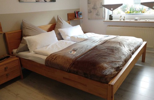 Tarp Apartment | Eulennest: allergy-friendly apartment in Tarp - Ferienwohnung Spieß