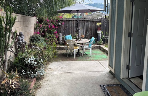 Oak View Apartment | Eva's Place