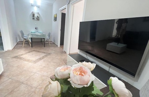 Paiania Apartment | eva's villas 2室温馨庭院拥有私家停车位