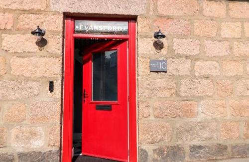 Ballater House | Evansford