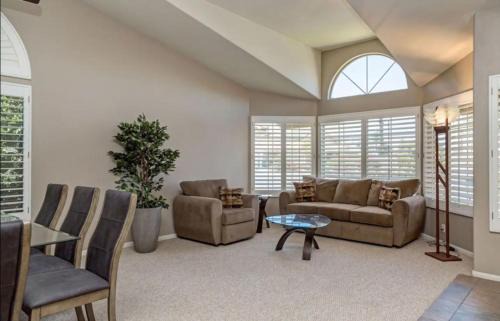 Indian Wells House | Evening Star
