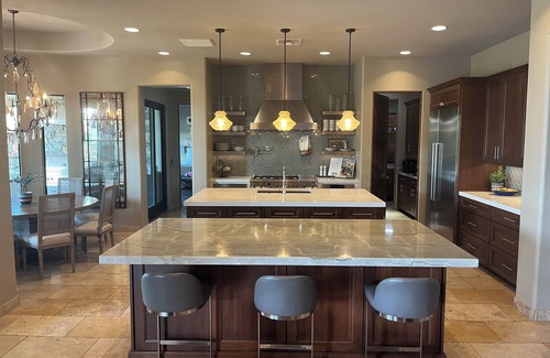 Desert View Village House | EVENT-FRIENDLY!nBlack Mountain View +Full Guest House +Huge Outdoor Event Space