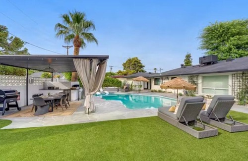 Alhambra Resort | Event Worthy SPA-LIKE Back Yard with Amenities Galore! NO overnight