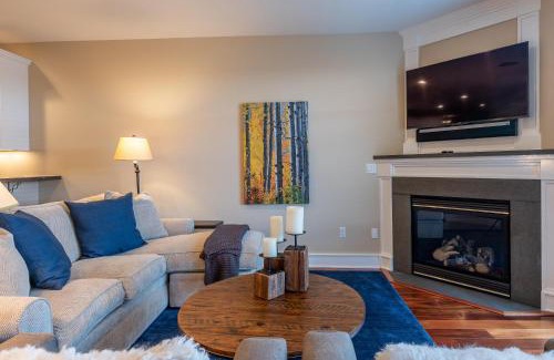Ketchum House | Evergreen Condo 26