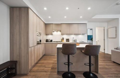 Burnaby Apartment | Evergreen Place Retreat with King Suite, Parking near SkyTrain Access