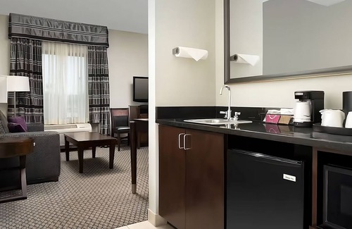 Athens Hotel | Everything You Need For The Perfect Vacation! Indoor Pool, Free Breakfast!