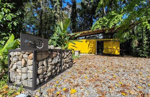 Cahuita Villa | EWA Boxes Container Homes