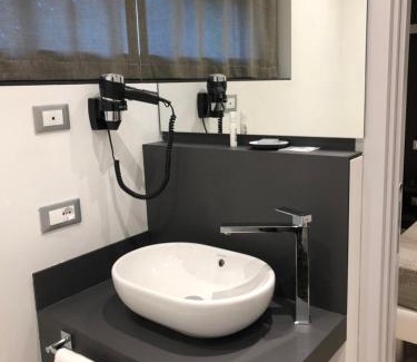 Fiume Veneto Hotel | Ex-L