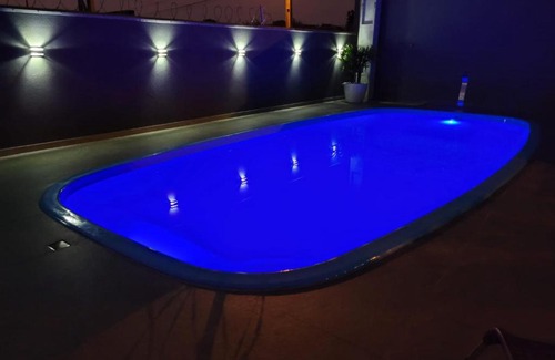 Reta House | Excelente casa com piscina