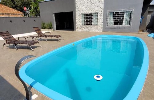 Reta House | Excelente casa com piscina