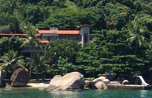 Ponta Leste House | Excellent house in Angra with private beach - 10 bedrooms and 8 suites