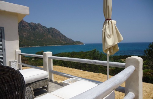 Tertenia Villa | Exceptional 240-m² villa for 9 people direct access to the beach, swimming pool
