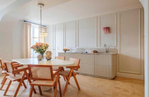 Strasbourg -Saint-Denis Apartment | Exceptional Duplex - AC-4BR-8P- close to Marais