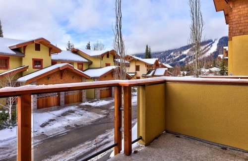 Sun Peaks House | Exceptional multi level 2 bedroom +den townhouse with easy access to nearby runs and lift