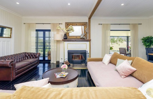 Beechmont House | Exceptional Property and Country Lifestyle Escape