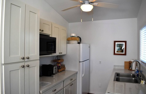 Waialee Apartment | Exceptionally Pristine Haleiwa North Shore Beachside Retreat