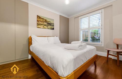 Dalston Apartment | Exclusive 1 bedroom House in Hackney