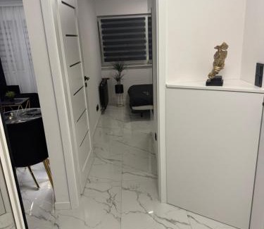 Mokotow Apartment | Exclusive Apartment Sadyba