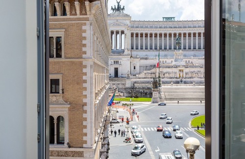 Rome City Centre Apartment | Exclusive apartment with a view of Piazza Venezia