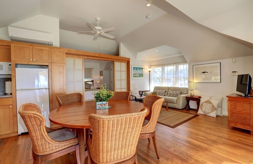 Kihei Cottage | Exclusive Beachfront Cottage, Private, Ocean Views, AC, WiFi, Whale Watching!