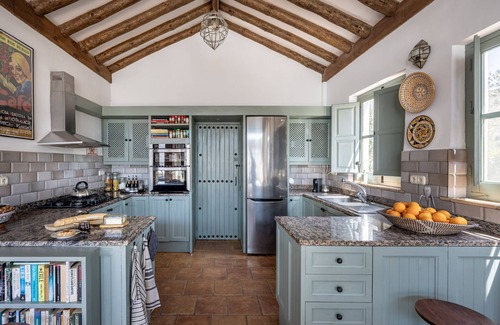 El Valle Villa | Exclusive Country Villa with Stunning Views & Infinity Pool