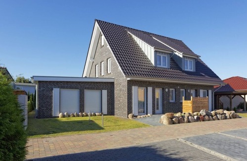 Zinnowitz House | Exclusive house, close to the beach, sauna, garden, barbecue, central location, 8 pers. + 2 children