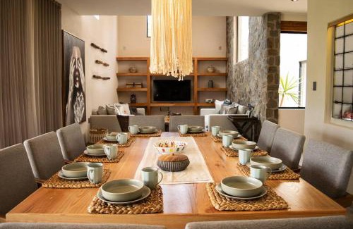 San Miguel de Allende House | Exclusive Luxury Home with Rooftop Jacuzzi