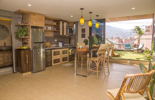 Laureles Condo | 💙 Exclusive Natural Design🔷 Magnificent Views 🔷 All These Details 💙