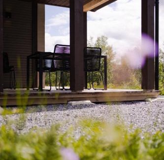 Møre og Romsdal Apartment | Exclusive Suite in the Sunnmøre Alps, Near Geiranger & Hjørundfjord