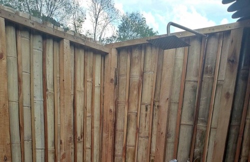 Girardota Bed & Breakfast | Exclusive Teak Room Cabains