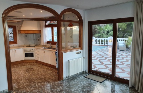 Almunecar Villa | Exclusive villa with private pool and gym