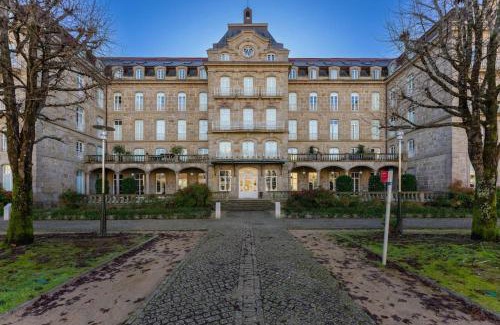 Mondariz-Balneario Apartment | Exclusivo apartamento en el antiguo Gran Hotel del Balneario de Mondariz