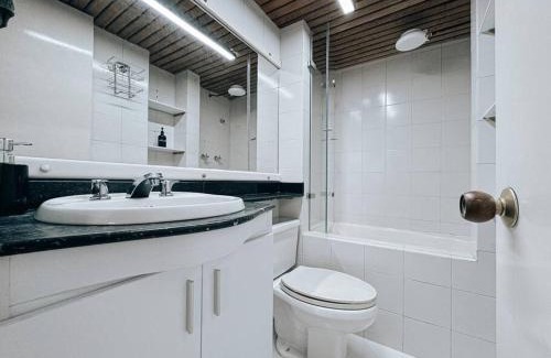 Astorga Apartment | Exclusivo apartamento en Poblado con AC a 1 min Provenza