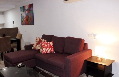 City West Apartment | Executive 2 Bed, 2 Bath, 1 Car space apartment located on floor 6 won't disappoint
