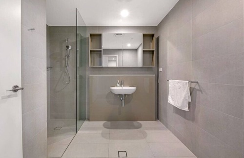 Macquarie Park Apartment | Executive Family Suite in Heart of Macquarie Park