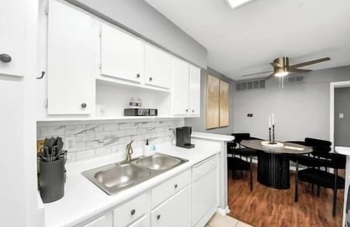 Houston Apartment | Executive Galleria All-Inclusive