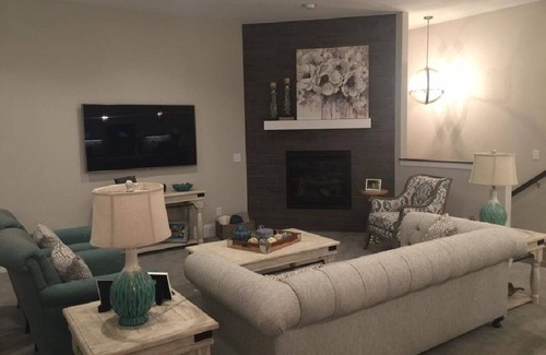 Maple Grove House | Executive Home/Long Term Rental 25 minutes from downtown Minneapolis