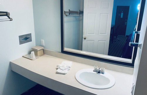 Muskogee Hotel | Executive Inn