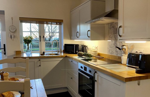 Brayford House | 'Exmoor Hideaway' a romantic rural retreat (dog friendly)