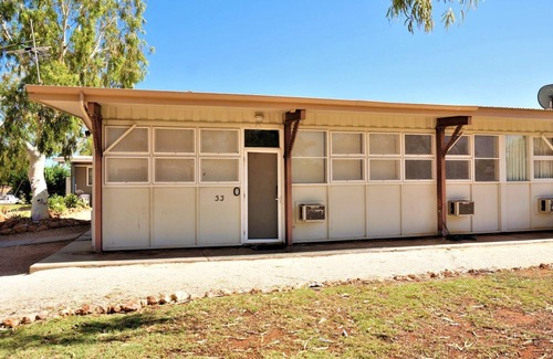 Exmouth House | Exmouth Villas Unit 33 - This Villa is Perfect for groups and families alike