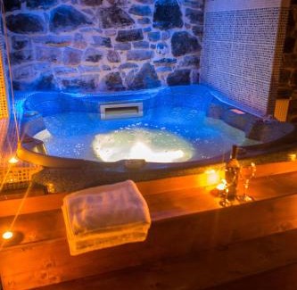 Aghios Athanasios Hotel | Exohiko