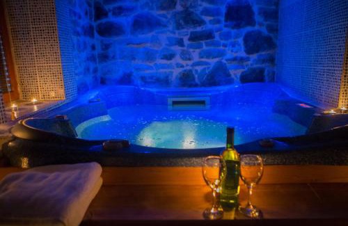 Aghios Athanasios Hotel | Exohiko