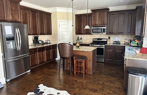 Lithonia House | Expansive Oasis: Tranquil Retreat Space Near Stone Mountain & Vibrant Atlanta!
