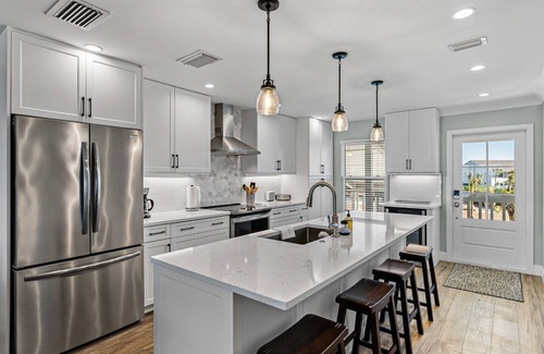 Boca Grande Condo | Experience coastal living at BG North 69, a charming 2-bedroom condo in Boca Grande